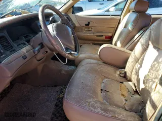 1998 Ford Crown Victoria LX with VIN 2FAFP74W4WX118422, listed as a Copart auction lot 78716184 with 70,214 mi miles and Salvage Title. Bid and sale history available at carsss.com. Image 7.