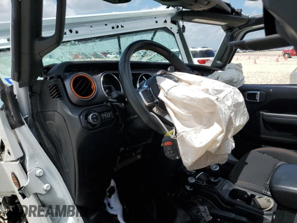 2021 Jeep Gladiator Mojave with VIN 1C6JJTEG5ML624140, listed as a Copart auction lot 54108725 with Not provided miles and Non repairable. Bid and sale history available at DreamBid. Image 8.