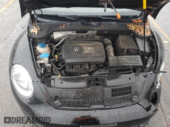 2015 Volkswagen Beetle 1.8T с VIN 3VW517AT5FM814247, выставлен на аукционе Copart как лот 86159494 с пробегом Не указан миль и Списание • Salvage title. История ставок и продаж доступна на DreamBid. Изображение 12.