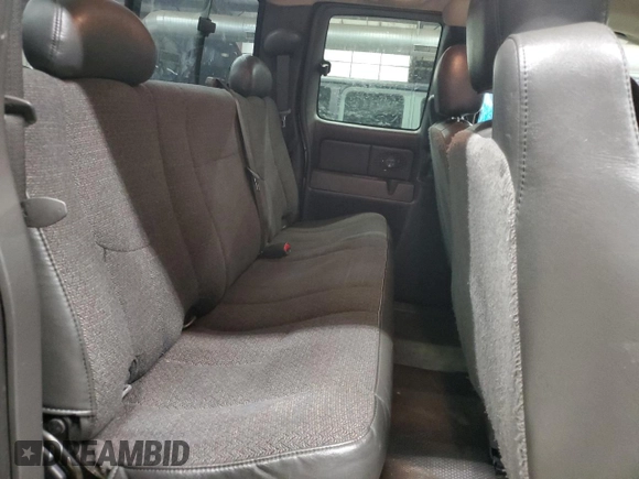 2006 Chevrolet Silverado 1500 Work Truck with VIN 1GCEC19X46Z288905, listed as a Copart auction lot 41909105 with 186,325 mi miles and Clean Title. Bid and sale history available at carsss.com. Image 10.