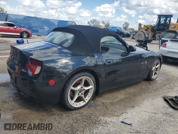2006 BMW Z4 3.0si with VIN 4USBU53546LX01823, listed as a Copart auction lot 45372015 with 0 mi miles and Non Repairable. Bid and sale history available at carsss.com. Image 3.