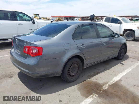 2006 Volkswagen Jetta Value Edition with VIN 3VWPF71K56M636972, listed as a IAAI auction lot 42347663 with 332,152 mi miles and . Bid and sale history available at DreamBid. Image 4.