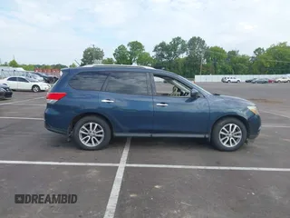 2015 Nissan Pathfinder Platinum with VIN 5N1AR2MN9FC614222, listed as a IAAI auction lot 42679882 with 178,779 mi miles and . Bid and sale history available at DreamBid. Image 13.