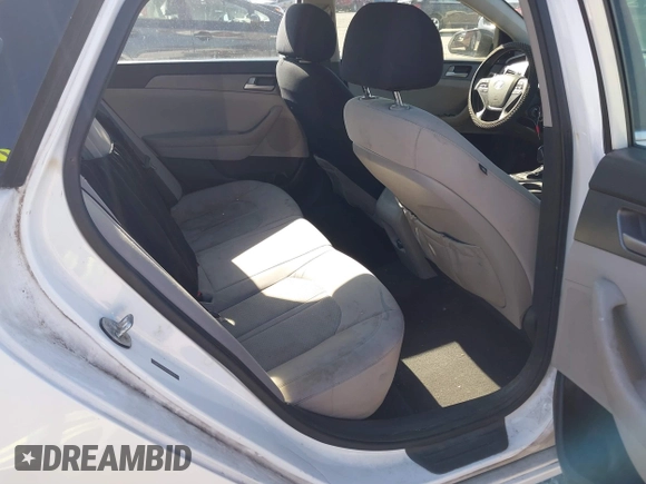 2015 Hyundai Sonata SE with VIN 5NPE24AF0FH168212, listed as a IAAI auction lot 41750301 with 253,433 mi miles and . Bid and sale history available at DreamBid. Image 8.