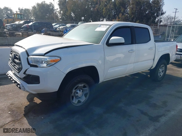 2019 Toyota Tacoma 2WD SR with VIN 5TFAX5GN6KX157413, listed as a IAAI auction lot 41165078 with 81,390 mi miles. Bid and sale history available at carsss.com. Image 18.