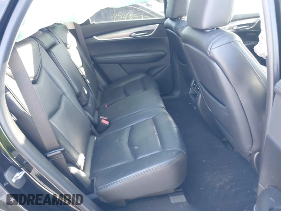 2017 Cadillac XT5 Premium Luxury AWD with VIN 1GYKNERS3HZ102955, listed as a IAAI auction lot 40986583 with 80,729 mi miles. Bid and sale history available at carsss.com. Image 8.