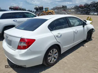 2012 Honda Civic LX z VIN 19XFB2F50CE022045, wystawiony jako IAAI lot #42380684 z przebiegiem 179 026 mil mil oraz . Historia ofert i sprzedaży dostępna na DreamBid. Obrazek 4.