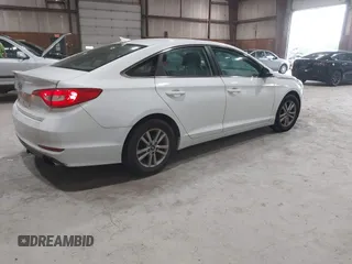 2016 Hyundai Sonata SE z VIN 5NPE24AF6GH377178, wystawiony jako IAAI lot #42522399 z przebiegiem 138 743 mil mil oraz . Historia ofert i sprzedaży dostępna na DreamBid. Obrazek 4.