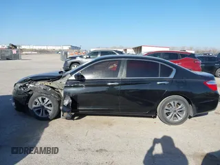 2015 Honda Accord LX with VIN 1HGCR2F30FA095213, listed as a IAAI auction lot 41831332 with 142,284 mi miles and . Bid and sale history available at DreamBid. Image 14.