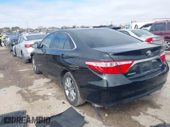 2015 Toyota Camry XLE z VIN 4T1BF1FK1FU028652, wystawiony jako IAAI lot #41639768 z przebiegiem Nie podano mil oraz . Historia ofert i sprzedaży dostępna na DreamBid. Obrazek 3.