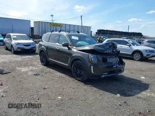 2021 Kia Telluride SX with VIN 5XYP5DHC2MG162119, listed as a IAAI auction lot 41881250 with 112,024 mi miles. Bid and sale history available at carsss.com. Image 1.