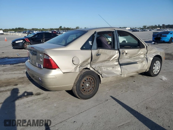 2006 Ford Focus S with VIN 1FAFP34N66W241702, listed as a Copart auction lot 72383394 with 173,329 mi miles and Salvage Title. Bid and sale history available at carsss.com. Image 3.