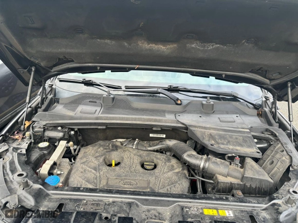 2016 Land Rover Discovery Sport HSE with VIN SALCR2BG1GH569551, listed as a Copart auction lot 84397844 with 105,051 mi miles and Clean Title. Bid and sale history available at carsss.com. Image 7.