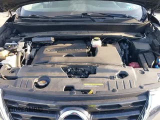 2017 Nissan Pathfinder SL with VIN 5N1DR2MM5HC909163, listed as a IAAI auction lot 41295750 with 72,617 mi miles. Bid and sale history available at carsss.com. Image 10.
