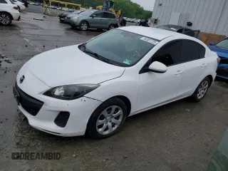 2012 Mazda 3 i Sport z VIN JM1BL1UG2C1531695, wystawiony jako Copart lot #56307725 z przebiegiem 104 537 mil mil oraz Szkody całkowita. Historia ofert i sprzedaży dostępna na DreamBid. Obrazek 1.