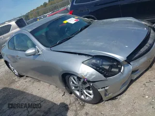 2005 Infiniti G35 z VIN JNKCV54E15M400410, wystawiony jako IAAI lot #41901750 z przebiegiem 188 945 mil mil oraz . Historia ofert i sprzedaży dostępna na DreamBid. Obrazek 1.
