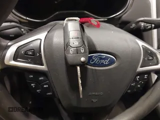 2014 Ford Fusion SE Hybrid с VIN 3FA6P0LU1ER227571, выставлен на аукционе IAAI как лот 42391487 с пробегом 127 979 миль миль и . История ставок и продаж доступна на DreamBid. Изображение 11.