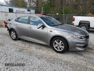 2016 Kia Optima LX z VIN 5XXGT4L34GG098901, wystawiony jako Copart lot #54388685 z przebiegiem 136 223 mil mil oraz Szkoda całkowita • Salvage title. Historia ofert i sprzedaży dostępna na DreamBid. Obrazek 4.