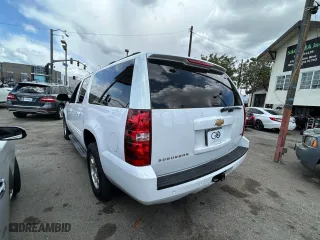 2012 Chevrolet Suburban LT with VIN 1GNSCJE09CR102323, listed as a Copart auction lot 52036785 with 200,381 mi miles and Clean Title. Bid and sale history available at carsss.com. Image 3.