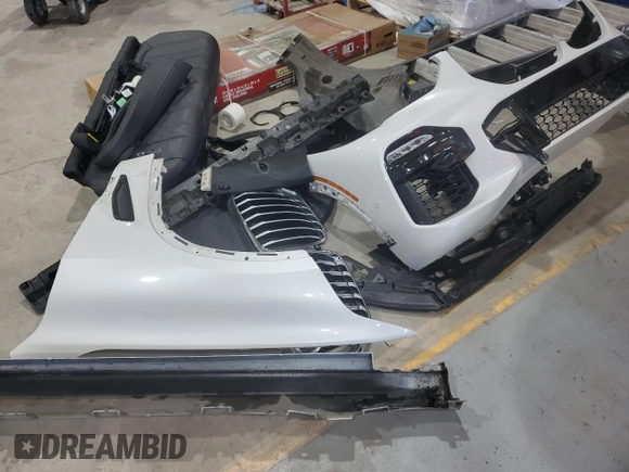 2021 BMW X5 sDrive40i with VIN 5UXCR4C09M9F61659, listed as a Copart auction lot 58670335 with Not provided miles and Salvage title. Bid and sale history available at DreamBid. Image 13.