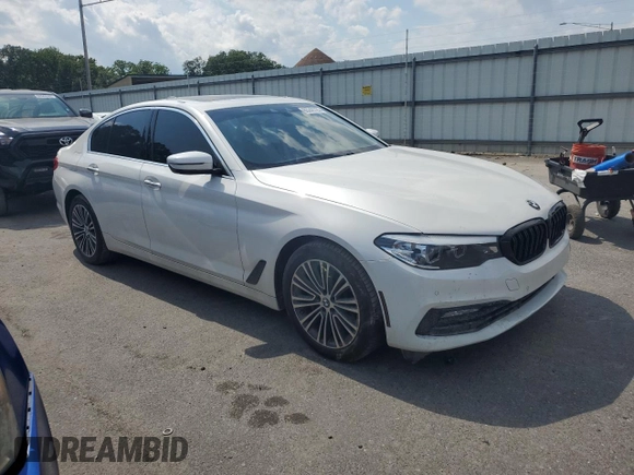 2018 BMW 5 Series 530i with VIN WBAJA5C58JWA39259, listed as a Copart auction lot 65242725 with 71,486 mi miles and Clean title. Bid and sale history available at DreamBid. Image 4.