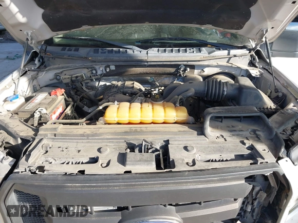 2015 Ford F-150 XLT with VIN 1FTEW1C86FKE85267, listed as a IAAI auction lot 41527996 with 119,800 mi miles and . Bid and sale history available at carsss.com. Image 10.