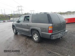2002 Chevrolet Suburban LT with VIN 1GNFK16T92J210497, listed as a IAAI auction lot 41964048 with 208,752 mi miles. Bid and sale history available at carsss.com. Image 3.