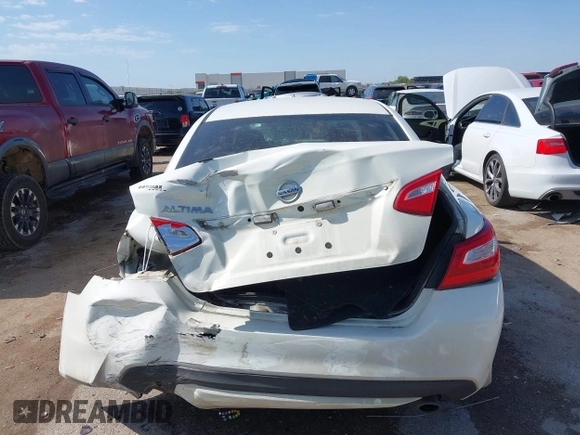 2017 Nissan Altima S with VIN 1N4AL3APXHC271463, listed as a IAAI auction lot 42254890 with 186,112 mi miles and . Bid and sale history available at DreamBid. Image 6.