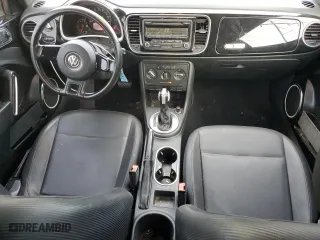 2012 Volkswagen Beetle 2.5L w/Sound/Nav PZEV with VIN 3VWJP7AT5CM617460, listed as a Copart auction lot 84972374 with 144,080 mi miles and Salvage Title. Bid and sale history available at carsss.com. Image 8.