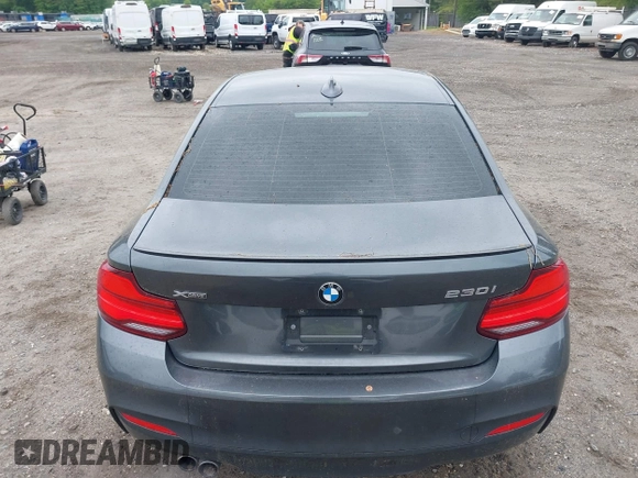2018 BMW 2 Series 230i xDrive с VIN WBA2J3C5XJVD48472, выставлен на аукционе IAAI как лот 42260536 с пробегом 78 775 миль миль и . История ставок и продаж доступна на DreamBid. Изображение 17.