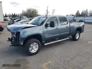 2008 GMC Sierra 2500HD SLE1 with VIN 1GTHK23688F104186, listed as a Copart auction lot 53106495 with 67,857 mi miles and Salvage Title. Bid and sale history available at carsss.com. Image 1.