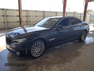 2012 BMW 7 Series 750i xDrive with VIN WBAKC6C56CC395988, listed as a Copart auction lot 43082145 with 58,589 mi miles and Salvage Title. Bid and sale history available at DreamBid. Image 1.
