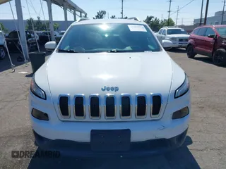 2017 Jeep Cherokee Latitude with VIN 1C4PJLCB3HW516971, listed as a IAAI auction lot 42489832 with 43,304 mi miles and . Bid and sale history available at DreamBid. Image 12.