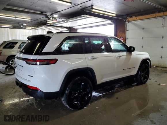 2024 Jeep Grand Cherokee Limited with VIN 1C4RJHBG9RC165070, listed as a Copart auction lot 60985245 with 21,002 mi miles and Salvage title. Bid and sale history available at DreamBid. Image 3.
