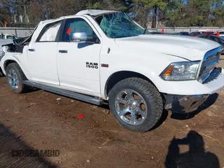 2017 Ram 1500 Laramie z VIN 1C6RR6NT4HS623048, wystawiony jako IAAI lot #41227009 z przebiegiem 124 457 mil mil oraz . Historia ofert i sprzedaży dostępna na DreamBid. Obrazek 1.