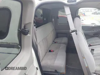 1998 Ford F-150 XL z VIN 1FTRX18L6WNA13872, wystawiony jako IAAI lot #42796411 z przebiegiem 108 649 mil mil oraz . Historia ofert i sprzedaży dostępna na DreamBid. Obrazek 8.