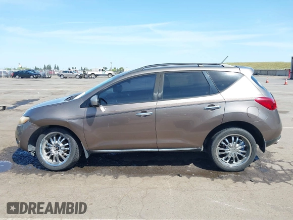 2009 Nissan Murano S with VIN JN8AZ18W09W101370, listed as a IAAI auction lot 42100083 with 168,687 mi miles and . Bid and sale history available at carsss.com. Image 14.