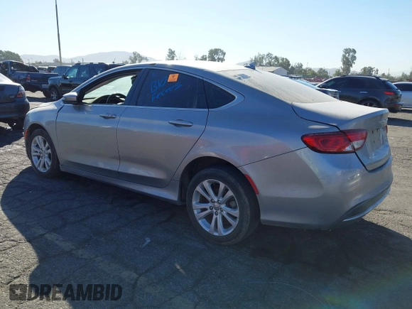 2015 Chrysler 200 Limited with VIN 1C3CCCAB7FN600424, listed as a IAAI auction lot 40665667 with 169,585 mi miles. Bid and sale history available at carsss.com. Image 3.