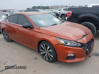 2022 Nissan Altima SR z VIN 1N4BL4CVXNN398946, wystawiony jako IAAI lot #41802378 z przebiegiem 55 954 mil mil oraz . Historia ofert i sprzedaży dostępna na DreamBid. Obrazek 1.