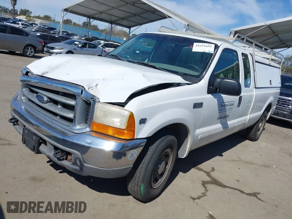 2001 Ford Super Duty F-250 XL with VIN 1FTNX20S11EA60775, listed as a IAAI auction lot 41631692 with 151,485 mi miles. Bid and sale history available at carsss.com. Image 2.
