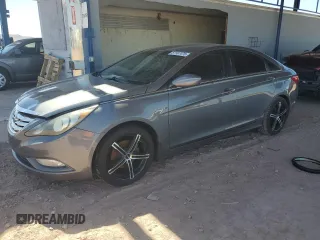 2011 Hyundai Sonata Limited z VIN 5NPEC4AC1BH285794, wystawiony jako Copart lot #57187475 z przebiegiem 166 499 mil mil oraz Czysty tytuł • Clean title. Historia ofert i sprzedaży dostępna na DreamBid. Obrazek 1.