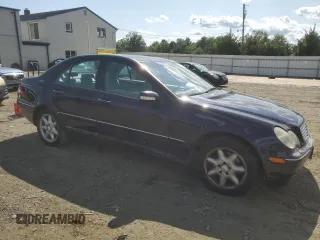 2003 Mercedes-Benz C 320 with VIN WDBRF64J83E010163, listed as a Copart auction lot 68478564 with Not Provided miles and Salvage Title. Bid and sale history available at DreamBid. Image 4.
