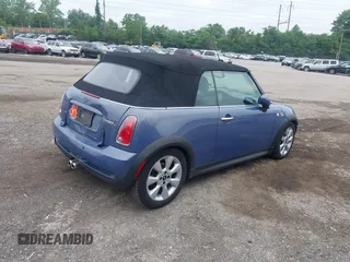 2006 MINI Convertible S z VIN WMWRH33516TL93102, wystawiony jako IAAI lot #42529434 z przebiegiem 123 292 mil mil oraz . Historia ofert i sprzedaży dostępna na DreamBid. Obrazek 4.