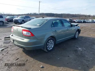2009 Mercury Milan with VIN 3MEHM07Z59R633701, listed as a IAAI auction lot 41531784 with 150,000 mi miles. Bid and sale history available at carsss.com. Image 4.