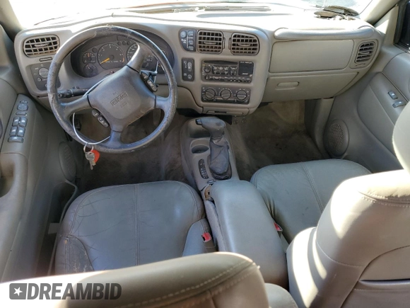 2001 GMC Jimmy SLE with VIN 1GKDT13W212223469, listed as a Copart auction lot 73249724 with 171,606 mi miles and Salvage Title. Bid and sale history available at carsss.com. Image 8.
