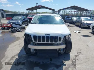 2020 Jeep Cherokee Altitude with VIN 1C4PJMLN7LD554191, listed as a IAAI auction lot 41975413 with 55,923 mi miles. Bid and sale history available at carsss.com. Image 13.