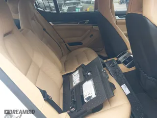 2015 Porsche Panamera 4 with VIN WP0AA2A71FL000458, listed as a IAAI auction lot 41862221 with 66,946 mi miles. Bid and sale history available at carsss.com. Image 8.