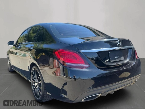 2019 Mercedes-Benz C 300 with VIN 55SWF8DB3KU287744, listed as a Copart auction lot 55195355 with 99,216 mi miles and Clean Title. Bid and sale history available at DreamBid. Image 3.