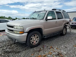 2004 Chevrolet Tahoe Z71 z VIN 1GNEK13Z34R238160, wystawiony jako Copart lot #56573985 z przebiegiem 357 661 mil mil oraz Szkoda całkowita • Salvage title. Historia ofert i sprzedaży dostępna na DreamBid. Obrazek 1.