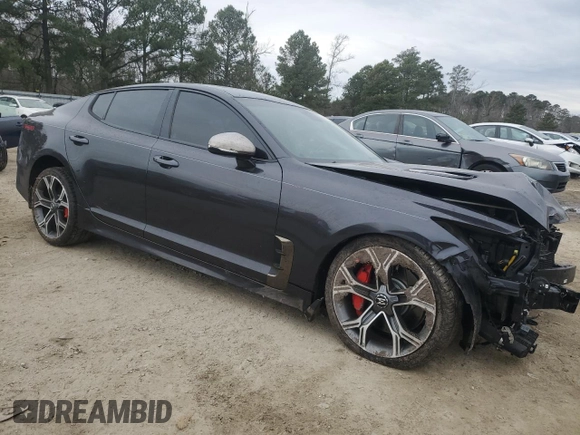 2019 Kia Stinger GT with VIN KNAE35LC5K6049644, listed as a Copart auction lot 89348775 with 92,377 mi miles and Non Repairable. Bid and sale history available at carsss.com. Image 4.